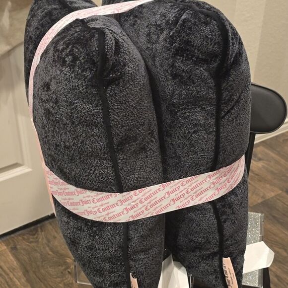 Juicy Couture Home Set of 2 Decorative Pillows - Picture 5 of 7